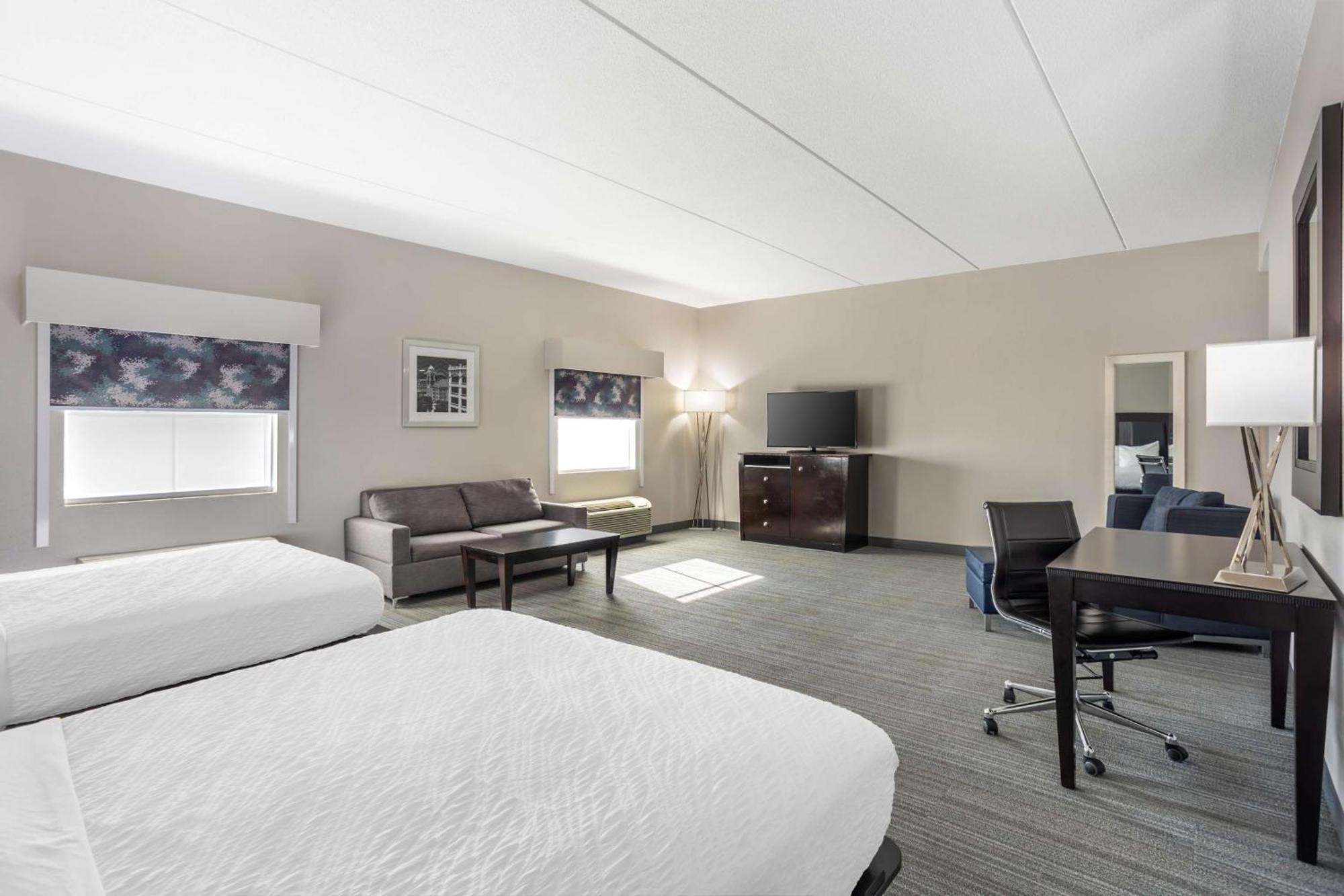 Best Western Plus Wilkes Barre-Scranton Airport Hotel Pittston Buitenkant foto
