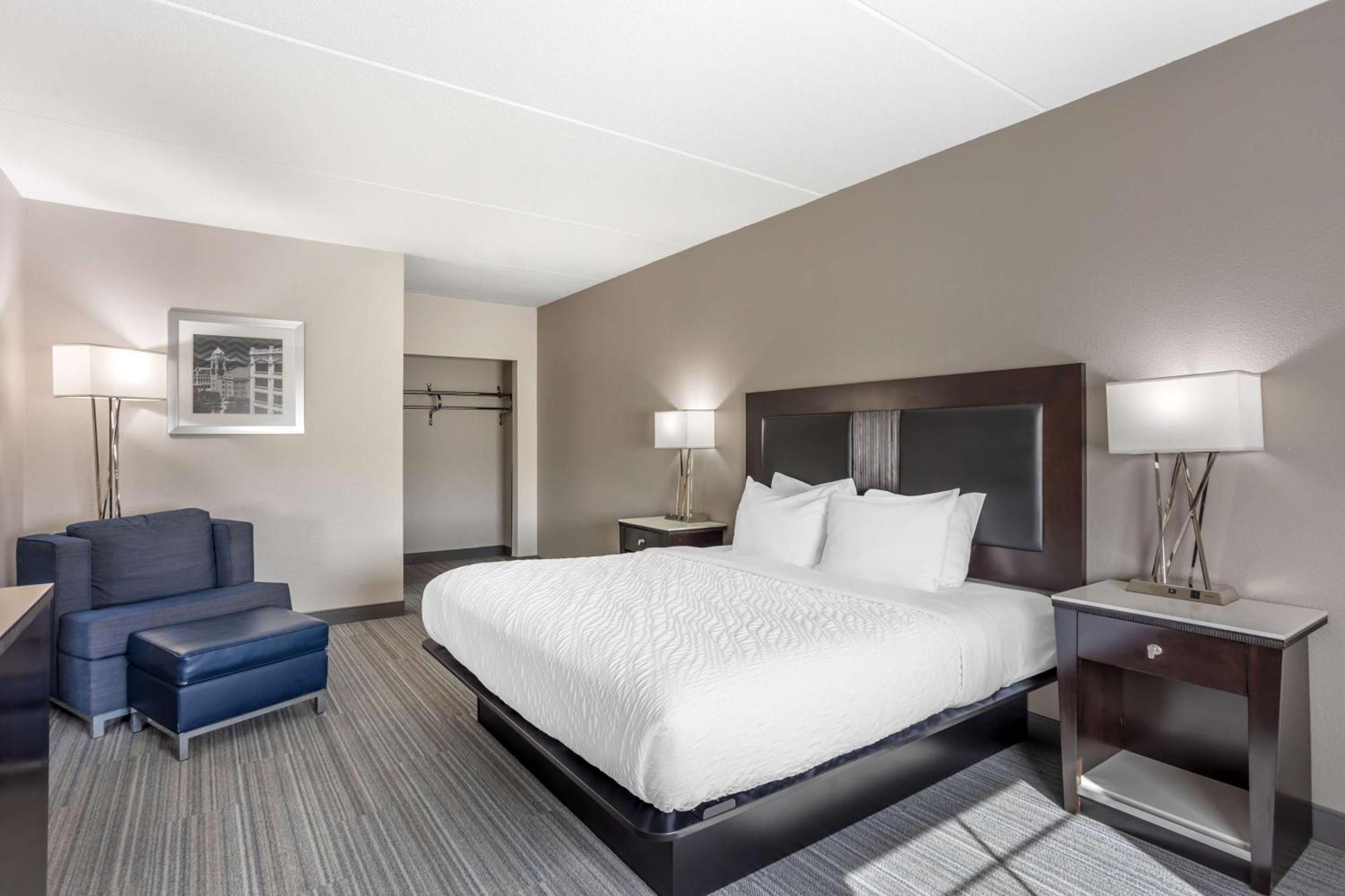Best Western Plus Wilkes Barre-Scranton Airport Hotel Pittston Buitenkant foto